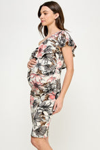 Afbeelding in Gallery-weergave laden, Hello Miz Floral One Shoulder Ruffle Maternity Dress - Pink