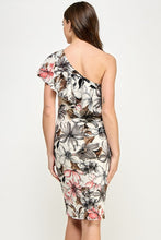 Afbeelding in Gallery-weergave laden, Hello Miz Floral One Shoulder Ruffle Maternity Dress - Pink