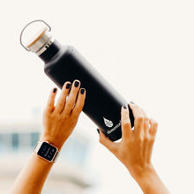 Load image into Gallery viewer, Elemental Classic 740ml Stainless Steel Water Bottle - Black
