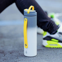 Afbeelding in Gallery-weergave laden, Elemental Iconic 591ml Bottle with Sport cap - Lightning Storm