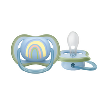 Carregar imagem no visualizador da galeria, Avent Single Boys Ultra Air Pacifier (0-6M | Blue Rainbow)