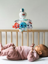 Cargar imagen en el visor de la galería, Tiny Love Treasure the Ocean™ 3-in-1 Take Along Mobile