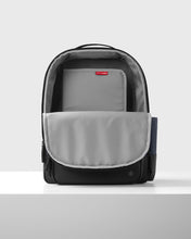 Afbeelding in Gallery-weergave laden, Skip Hop Flex Diaper Backpack - Navy