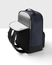 Afbeelding in Gallery-weergave laden, Skip Hop Flex Diaper Backpack - Navy