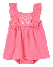 Afbeelding in Gallery-weergave laden, Carter&#39;s Baby Girl Pink Flower Sunsuit
