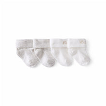 Afbeelding in Gallery-weergave laden, Carter&#39;s 2pc Baby Neutral Bootie Socks
