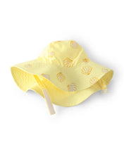 Carregar imagem no visualizador da galeria, Carter's Baby Girl Yellow Seashell Reversable Swim Hat
