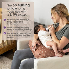 Afbeelding in Gallery-weergave laden, Boppy Nursing Pillows (NEW DESIGN)
