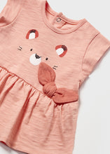 Cargar imagen en el visor de la galería, Mayoral 4pc Baby Girl Apricot Cat Tops and Shorts Set
