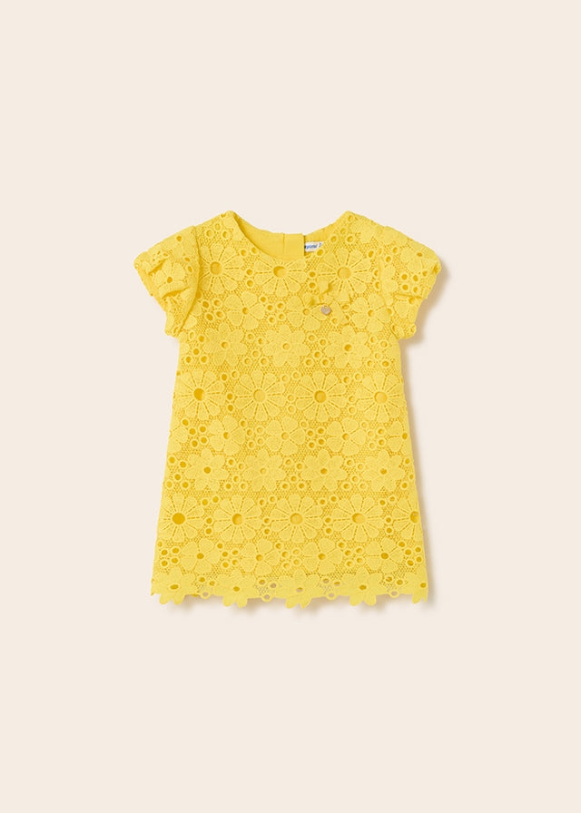 Vestido bordado amarelo para menina Mayoral