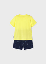 Cargar imagen en el visor de la galería, Mayoral 2pc Toddler Boy Yellow Skateboard Tee and Navy Shorts Set
