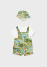 Cargar imagen en el visor de la galería, Mayoral 3pc Baby Boy Green Safari Tee, Overall and Hat Set
