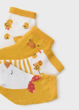 Cargar imagen en el visor de la galería, Mayoral 4pairs Baby Neutral Yellow Duck Sock Set
