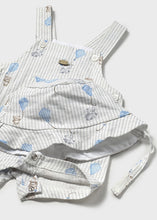 Afbeelding in Gallery-weergave laden, Mayoral 2pc Baby Boy Striped Kite Print Shortalls with Hat
