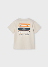 Cargar imagen en el visor de la galería, Mayoral Kid Boy Beige Skateboard Tee
