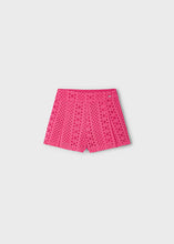 Afbeelding in Gallery-weergave laden, Mayoral Kid Girl Pink Eyelet Shorts
