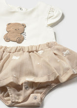 Afbeelding in Gallery-weergave laden, Mayoral 2pc Baby Girl White, Bear Print Tee And Brown Shorts Set
