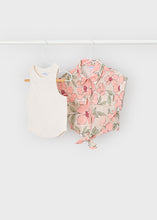 Cargar imagen en el visor de la galería, Mayoral 2pc Kid Girl Mandarin Top &amp; Floral Crop Shirt Set
