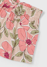 Cargar imagen en el visor de la galería, Mayoral Kid Girl Mandarin Floral Shorts
