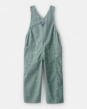 Cargar imagen en el visor de la galería, Oshkosh Toddler Boy Race Car Print Green Overalls
