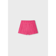 Afbeelding in Gallery-weergave laden, Mayoral Kid Girl Pink Eyelet Shorts
