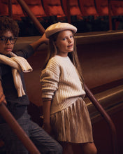 Load image into Gallery viewer, OshKosh Kid Girl Sweater
