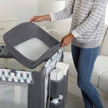 Afbeelding in Gallery-weergave laden, Ingenuity Smart &amp; Simple Portable Packable Playard with Changing Table - Chadwick
