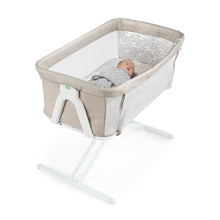Afbeelding in Gallery-weergave laden, Ingenuity Dream Closer 2-in-1 Co-Sleeping Bassinet - Rowan
