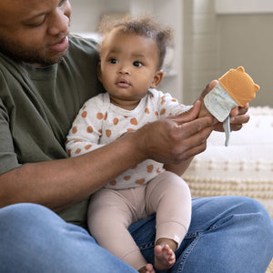 Ingenuity Teething Mitt - Kitt