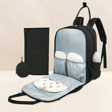 Afbeelding in Gallery-weergave laden, KeaBabies Rove Diaper Backpack - Trendy Black
