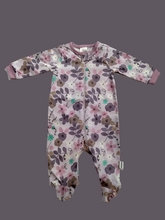 Afbeelding in Gallery-weergave laden, Gerber Baby Girl Purple Floral Zip-Up Footie Coverall Sleepwear
