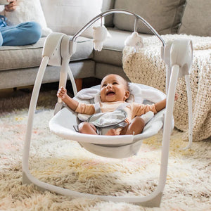 Ingenuity - Comfort 2 Go Portable Swing - Cuddle Lamb