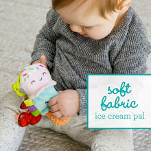 Afbeelding in Gallery-weergave laden, Infantino Plushy Pal &amp; Teether Ice Cream (0M+)
