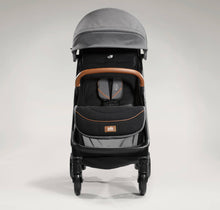 Cargar imagen en el visor de la galería, Joie Parcel™ 3in1 compact stroller - Carbon
