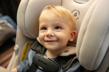 Cargar imagen en el visor de la galería, Maxi Cosi Pria Max All-in-One PureCosi Convertible Car Seat - Desert Wonder
