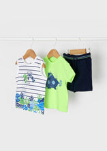 Carregar imagem no visualizador da galeria, Camiseta Mayoral 3 peças Baby Boy Verde Submarino, Regata Scuba Listrada Branca e Conjunto Curto Azul Marinho
