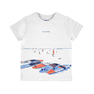 Camiseta estampada de pranchas de surf branca para meninos da criança da Mayoral